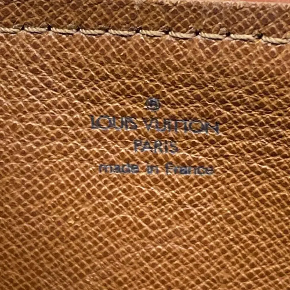 Louis Vuitton Papillon 26 Monogram Handbag M51386